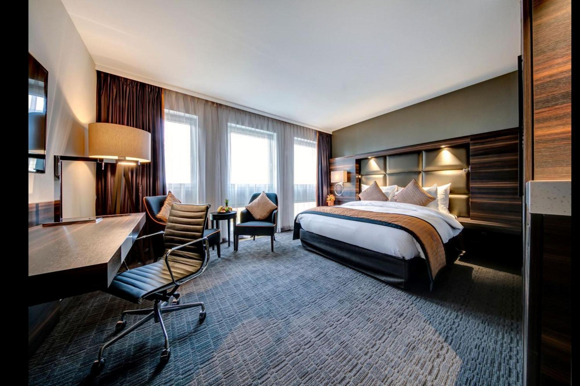 Best Western Premier Hotel Beaulac Neuenburg Exterior foto
